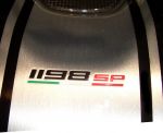 1198 SP Schriftzug mit Tricolore